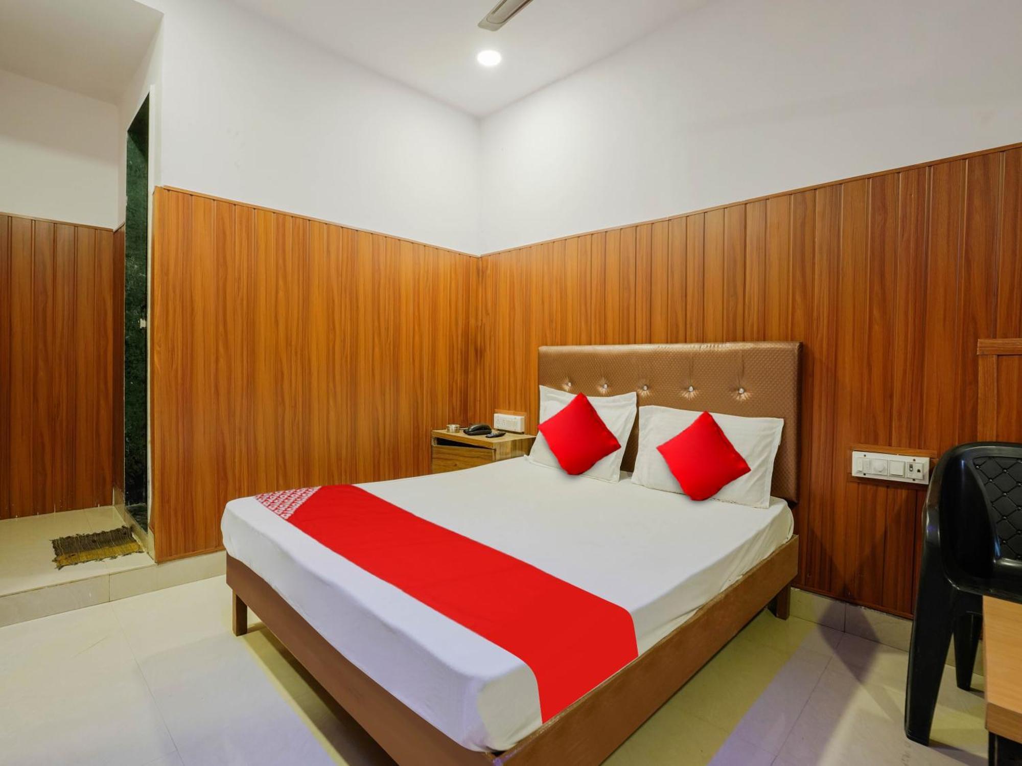 Hotel O Spotlight Thane Buitenkant foto