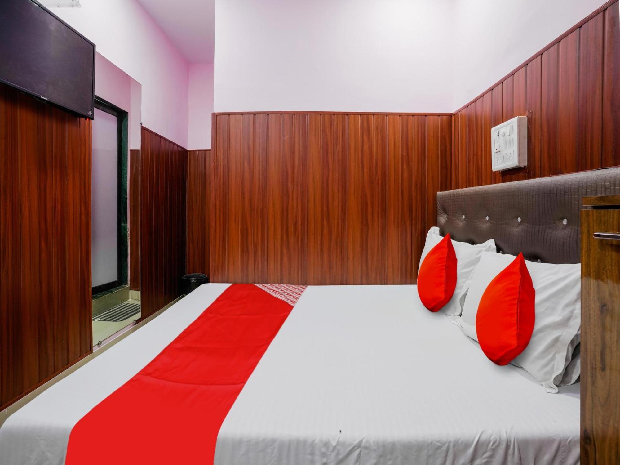 Hotel O Spotlight Thane Buitenkant foto