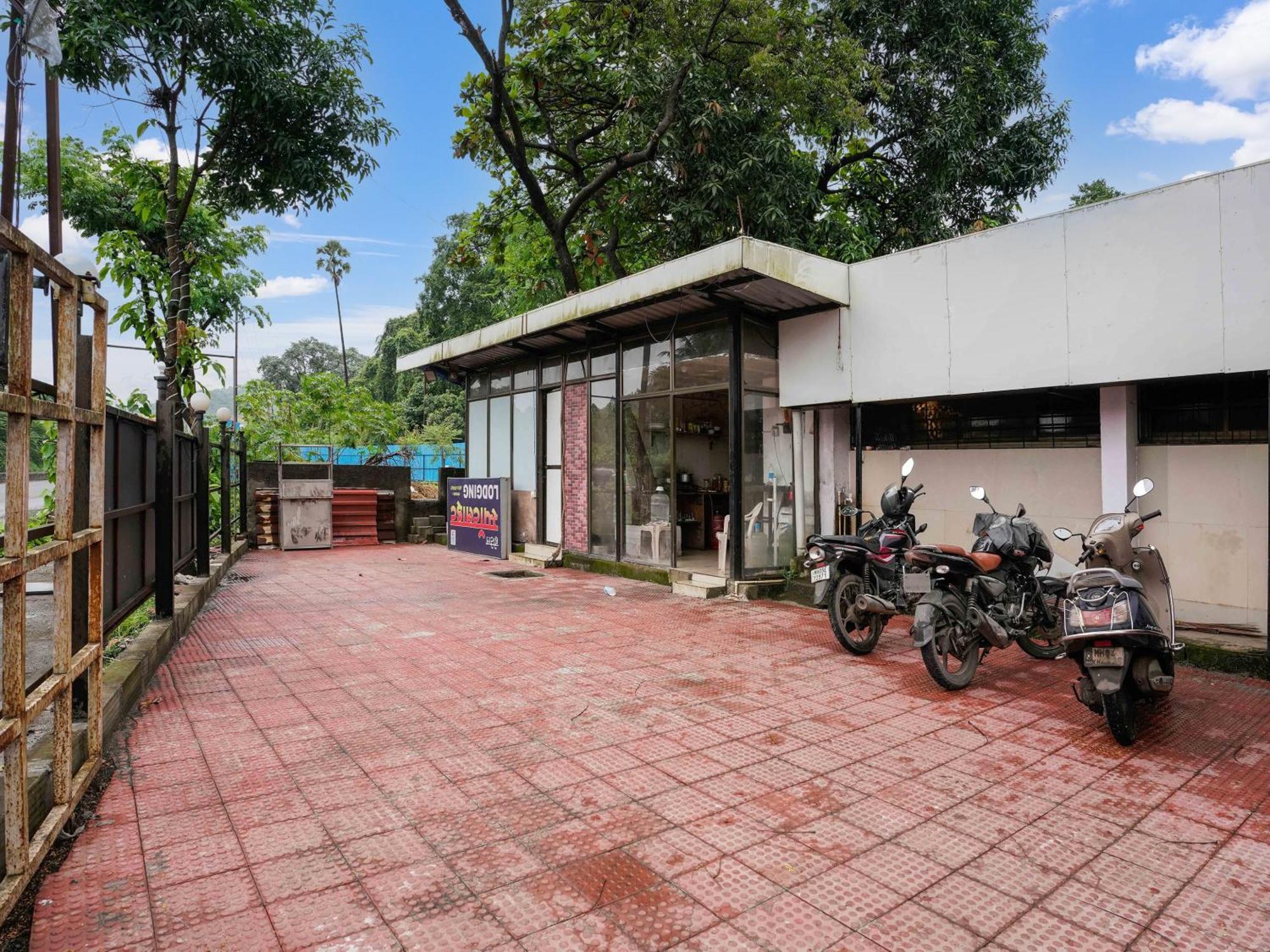 Hotel O Spotlight Thane Buitenkant foto