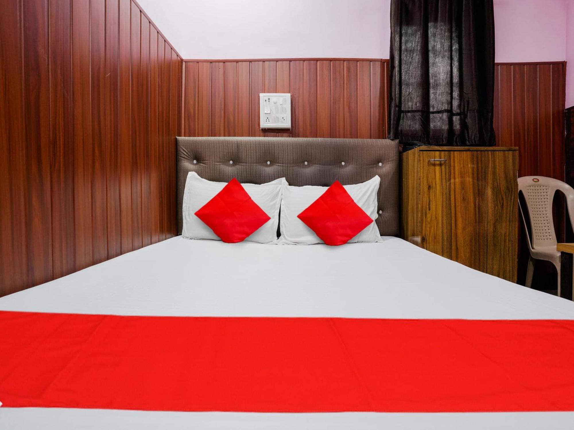 Hotel O Spotlight Thane Buitenkant foto